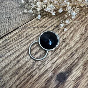 Black Faceted Stone Phone Ring Holder